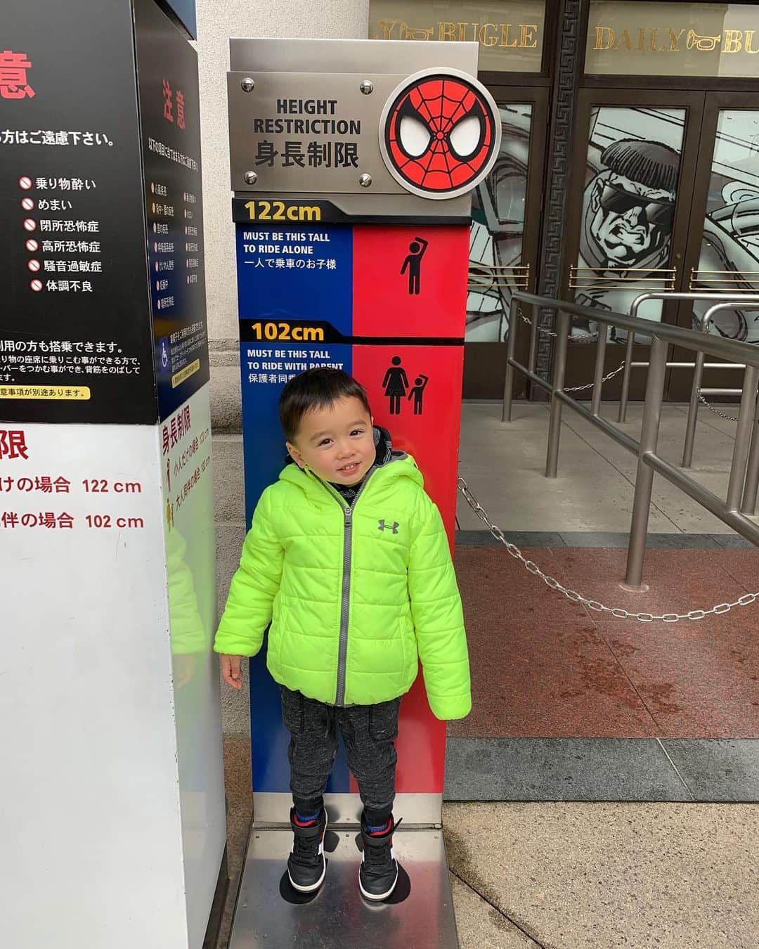 エリナ シルカさんのインスタグラム写真 - (エリナ シルカInstagram)「Meeting his hero, Spider-Man 🕷  スパイダーマンにハマりすぎて、USJ大喜びな息子😍」1月31日 21時04分 - laura_elina_ymd