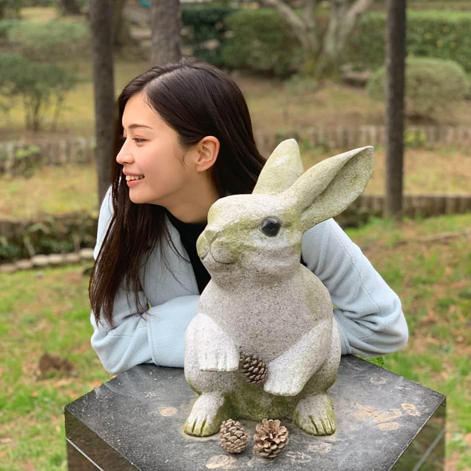 米山珠央さんのインスタグラム写真 - (米山珠央Instagram)「. #卯年 の時に使えそうな写真🐰📸 . . #因幡の白兎 #島根 #出雲 #出雲大社 #神社 #神社巡り #寺社仏閣 #縁結び #国宝 #重要文化財  #神話 #横顔 #ポートレート #travelphotography #travel #temple #japanese #traditional #instagram #instagood」1月31日 12時32分 - tamao_17no1