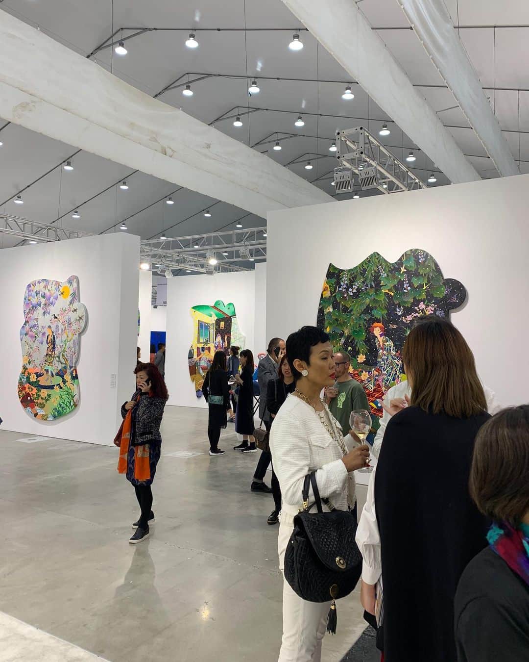 松山智一さんのインスタグラム写真 - (松山智一Instagram)「Collection of my works from later 2019 in Shanghai, Solo presentation at West Bund Design & Art fair with @kotaro_nukaga gallery」1月31日 13時09分 - tomokazumatsuyama