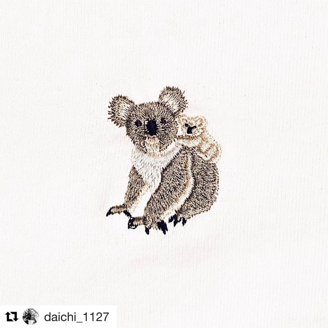 丸山敬太さんのインスタグラム写真 - (丸山敬太Instagram)「ギリギリセーフ❣️ 皆さん今日までですよー  ポチッとな。  #Repost @daichi_1127 (@get_repost) ・・・ 大規模なオーストラリア森林火災で大きな被害を受けているコアラをはじめとした野生動物や被害者の方々への想いを込めてロンTを作りました。  ハグをしてくれるコアラ達に、僕達からハグをお返し。  こちらの商品の収益金全額を、オーストラリア森林火災により大きな被害を受けた野生動物の救護や自然再生支援を行っている団体へと寄付いたします。  @josiesrunway のWEB STOREで本日から1/31まで予約受付致します！  ちなみに僕が着用しているのはLです。  #prayforaustralia #hugsforkoalas」1月31日 13時17分 - keitamaruyama