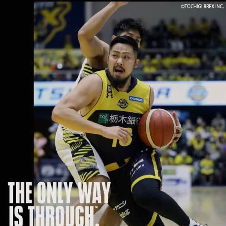 のインスタグラム：「#TheOnlyWayIsThrough  #突き進む　 @underarmourjp」