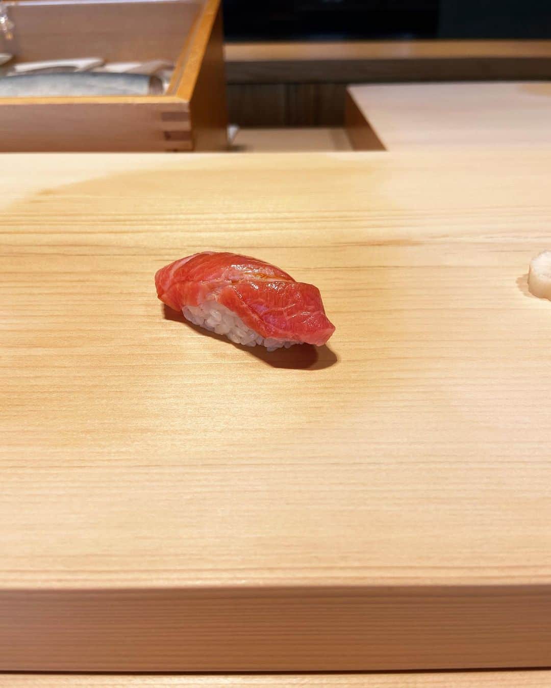 パク・ギュリさんのインスタグラム写真 - (パク・ギュリInstagram)「맛의 새로운 경험 Sushi Kojima  #스시코지마」1月31日 14時33分 - gyuri_88