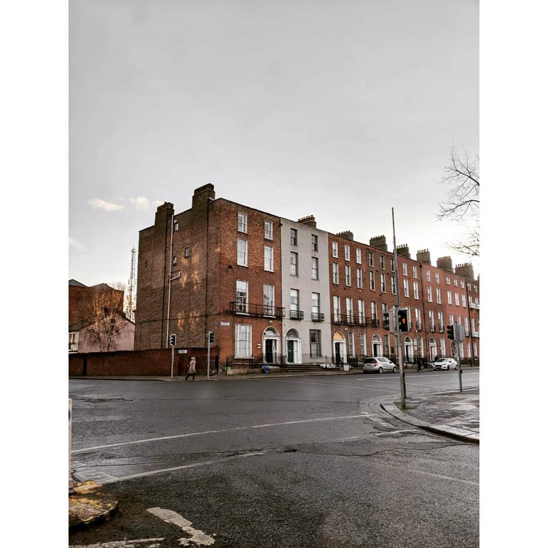 山崎紘菜さんのインスタグラム写真 - (山崎紘菜Instagram)「🎹 #Ireland #Dublin #Once . 映画『ONCE〜ダブリンの街角で〜』 のロケ地。 嬉しい〜〜嬉しすぎるーー！！」1月31日 15時28分 - hirona_yamazaki
