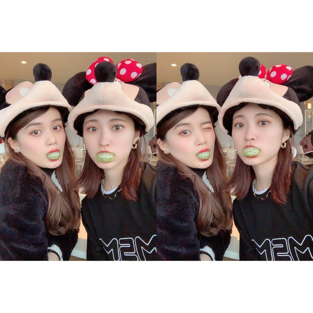 小山莉奈さんのインスタグラム写真 - (小山莉奈Instagram)「👩‍❤️‍👩」1月31日 21時32分 - koyama_rina