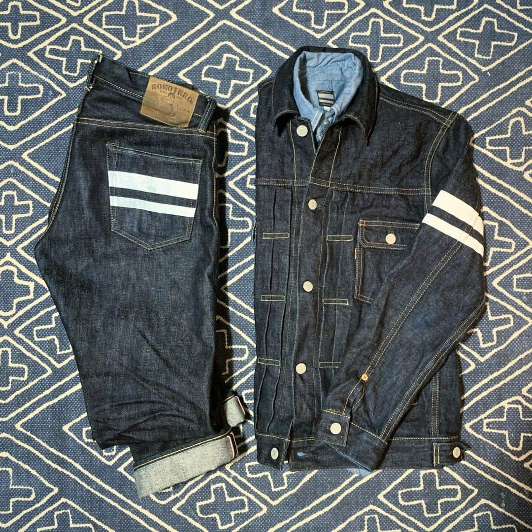momotarojeansのインスタグラム：「#fadefriday#kojima #kurashiki #okayama #jeans #denim #denimday #denimporn #denimhead #selvedge #selvage #selvedgedenim #selvedgeforum #denimevolution #selvedgemurah #unionspecial #goingtobattle #madeinjapan #japanesedenim #fading #naturalfading #madebyhand #madeinjapan #jeanslife #vintagejeans #fade #selvedge #mensweardaily」