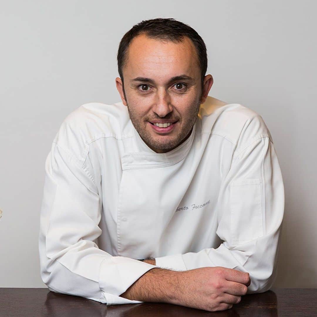 Table 9 TOKYO のグルメインスタ