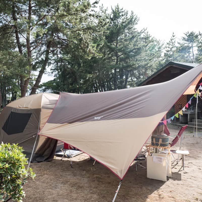 キャンプ情報サイト［ランタン］さんのインスタグラム写真 - (キャンプ情報サイト［ランタン］Instagram)「CAMP SMILE STYLE ／ 職人気質のogawaブランドで オガワ張り！ ＼ いろんなキャンパーのキャンプスタイルを現地取材と一般キャンパーからの投稿で数多く掲載してます。 . . 詳しくは @lantern.camp  webサイトをご覧ください . . #camp #camping #outdoor #travel #trip #lantern_smile #nature #キャンプ #キャンプ用品 #アウトドア #テント #自然 #旅行 #キャンプ初心者  #キャンプ好きな人と繋がりたい #マイアミ浜オートキャンプ場 #ogawa #オガワ #オガワ張り #ファミリーキャンプ #ファミキャン」1月31日 17時52分 - lantern.camp