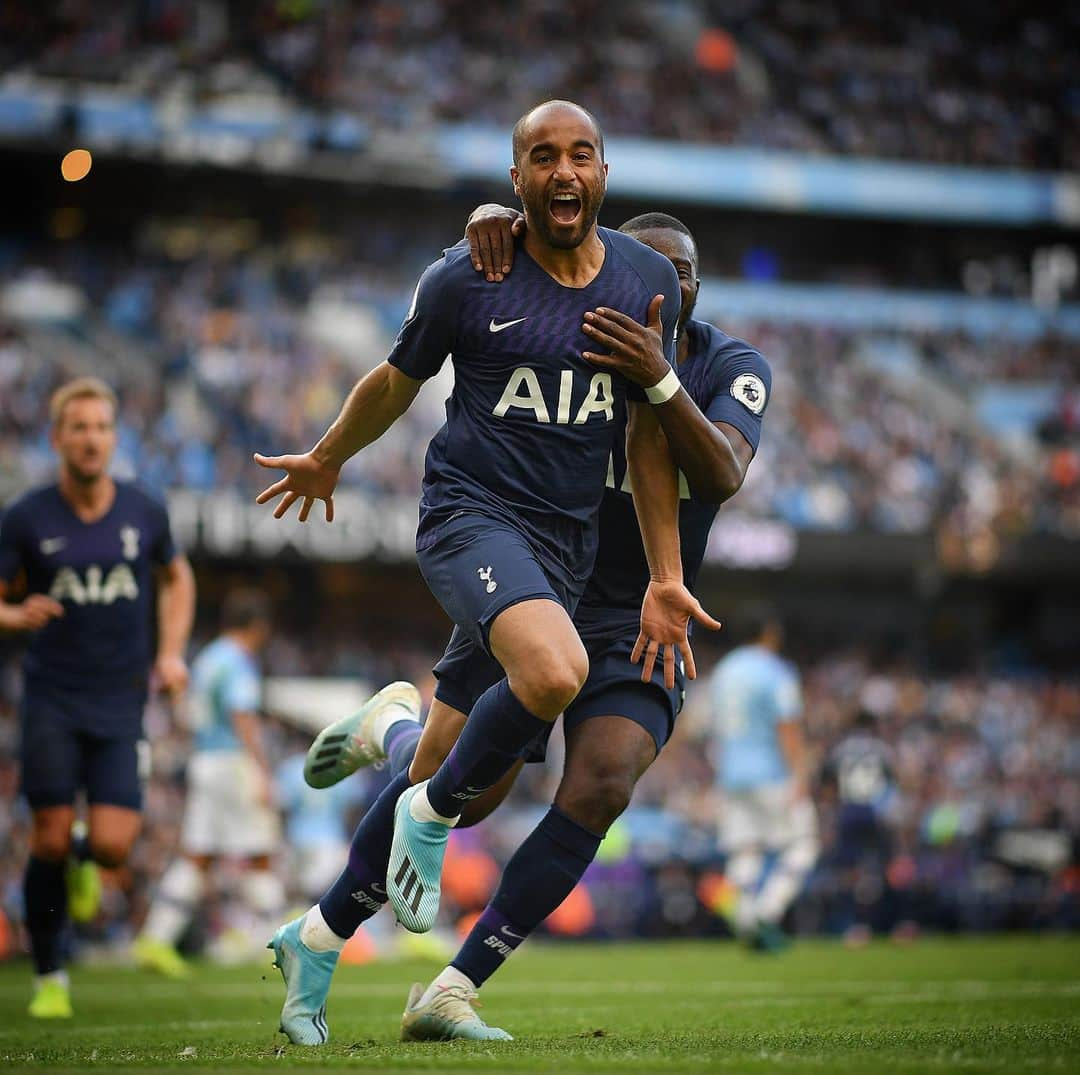 トッテナム・ホットスパーFCさんのインスタグラム写真 - (トッテナム・ホットスパーFCInstagram)「2️⃣ years of @lucasmoura7! 🇧🇷 #COYS #THFC」1月31日 18時25分 - spursofficial