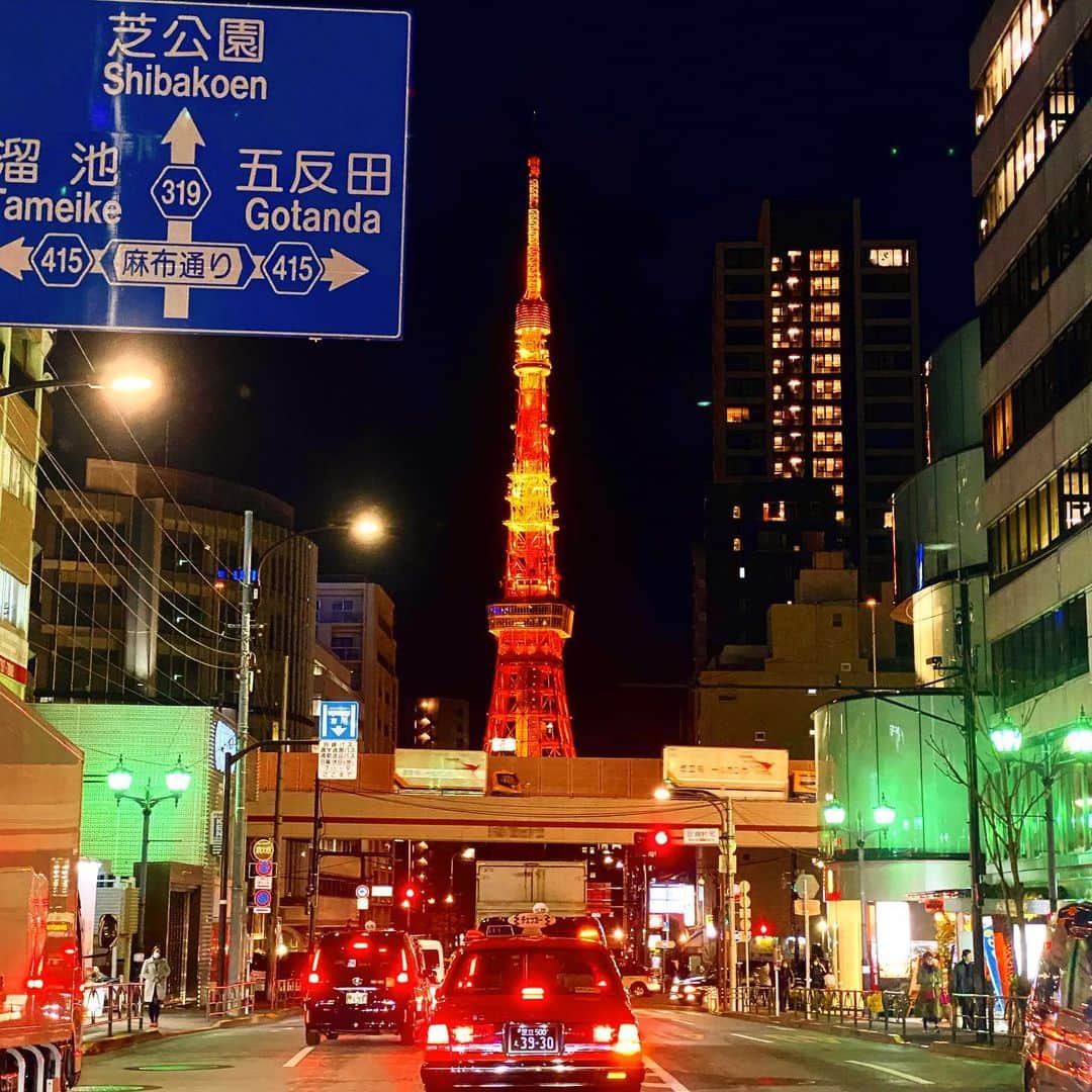 マキ・コニクソンさんのインスタグラム写真 - (マキ・コニクソンInstagram)「I ❤️Tokyo Tower at night !! #東京タワーのおすそ分け🗼」1月31日 19時07分 - makikonikson
