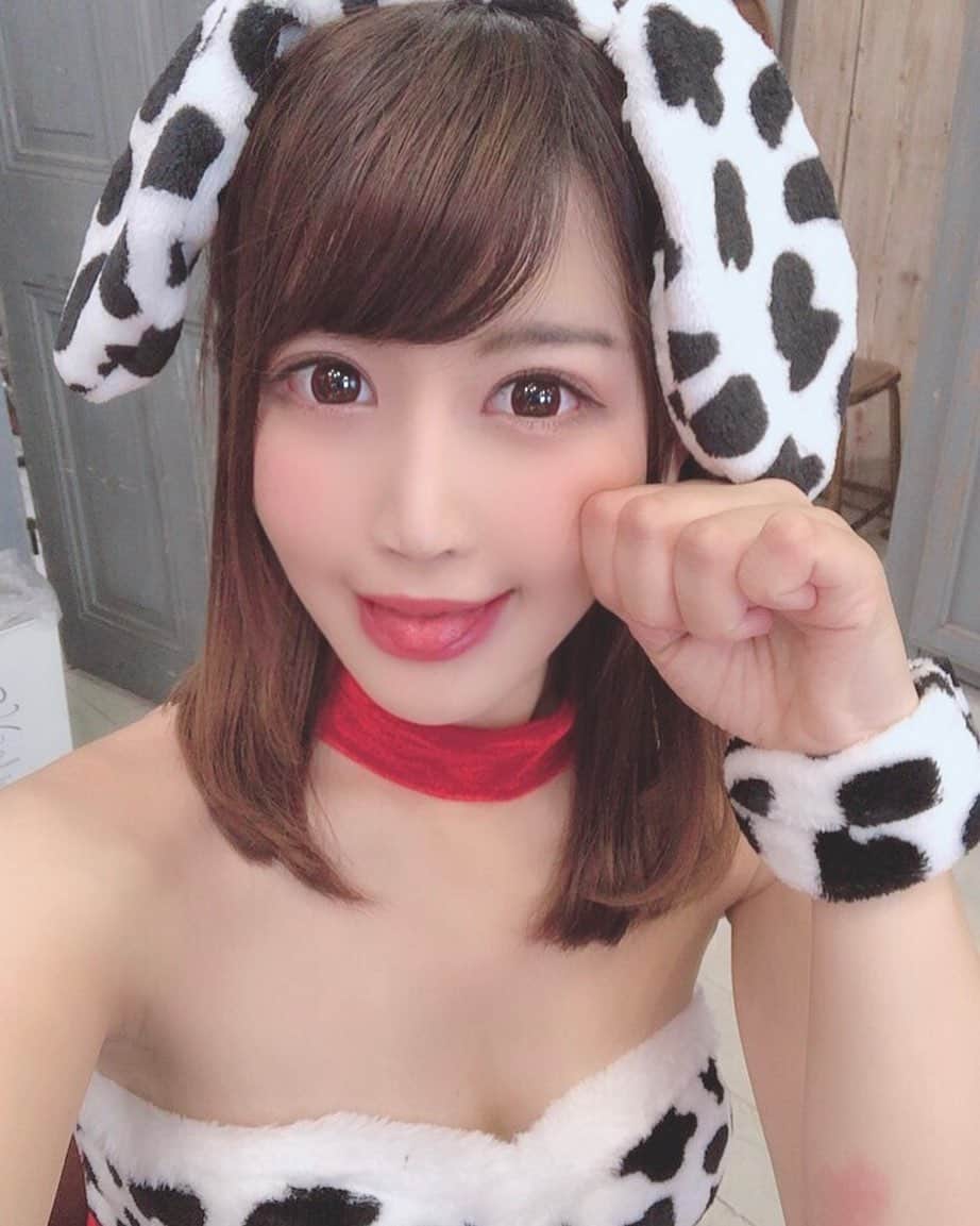  女芸能人の口内舌出し画像 永原芽衣さんのインスタグラム写真 - (永原芽衣Instagram)「ダルメシアン🐶で舌ペロ👅💕 . . . #ダルメシアン #舌ぺろ #舌出し  #自撮り #自撮り女子 #笑顔 #selfie #follow #followme #フォロワー募集中 #フォロワー増やしたい #フォローミー #粉我  #japanese ...