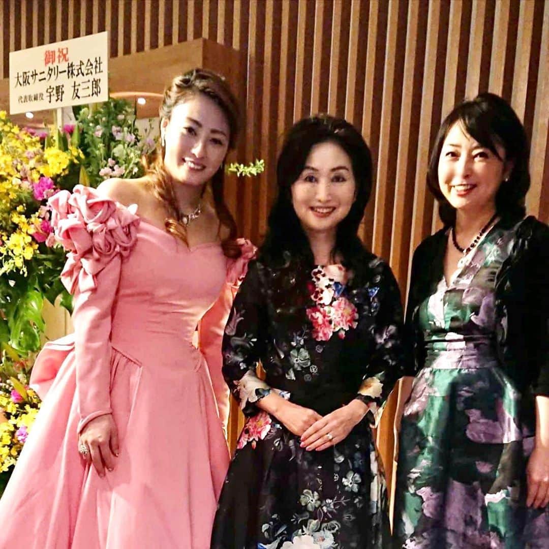 牛窪万里子のグルメインスタ