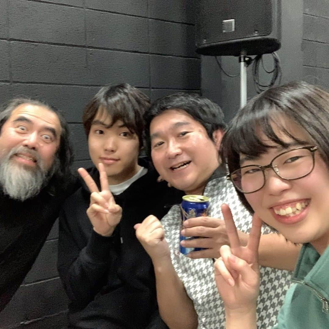 小石田純一さんのインスタグラム写真 - (小石田純一Instagram)「「ただいま！」全10公演終わって打ち上げ！ありがとうございました！！ #ただいま2020 #うわの空 #うわの空藤志郎一座 #お芝居 #演劇 #コメディ #打ち上げ #大久保正通 さん #糸賀正 君 #鈴木雅恵 さん #小石田純一 #高島平 #高島平バルスタジオ」1月27日 15時29分 - koishida.trendy