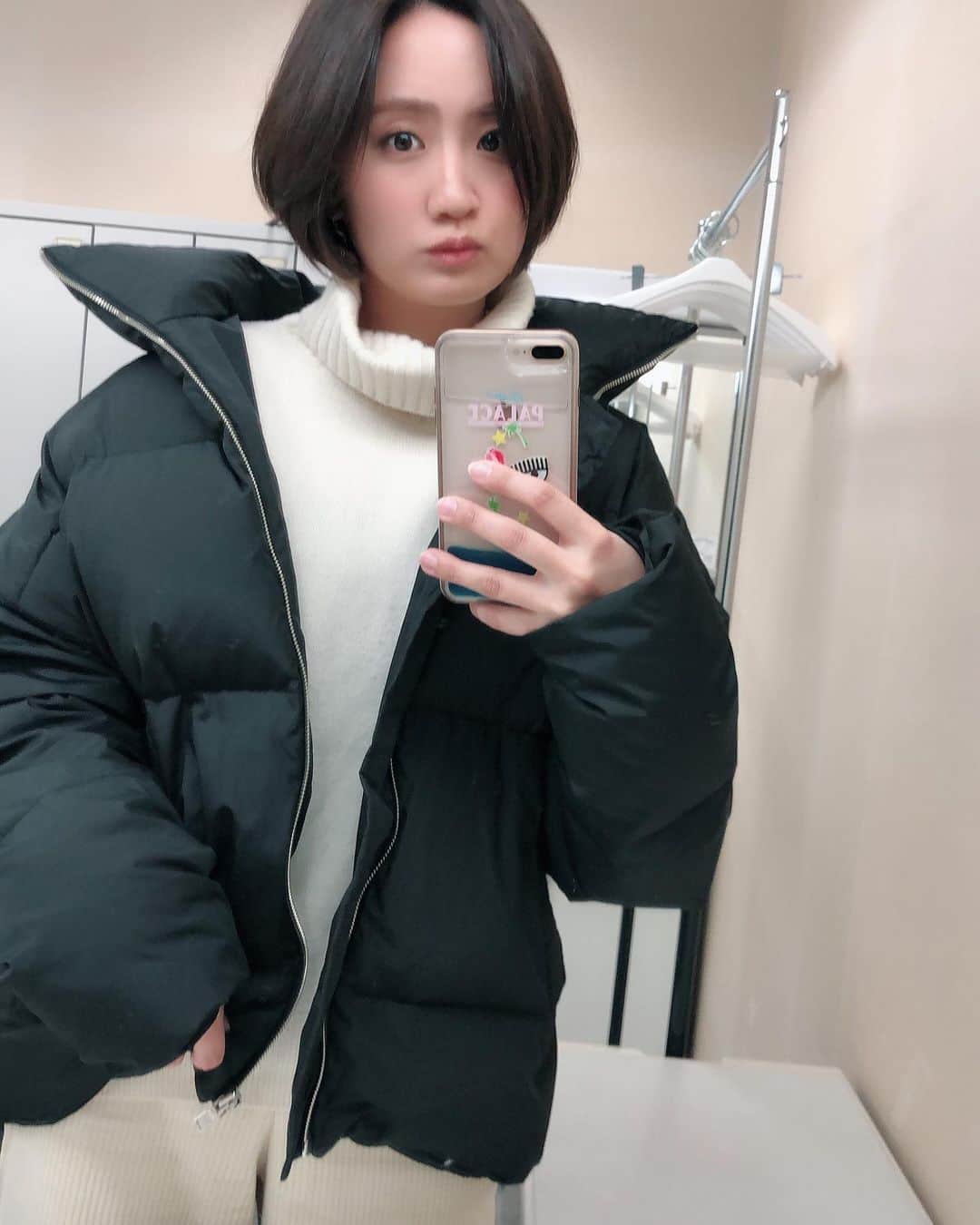 麻生夏子さんのインスタグラム写真 - (麻生夏子Instagram)「いつかの私。アウターは韓国のダウン。  #ootd」1月27日 16時30分 - natsukoaso0806