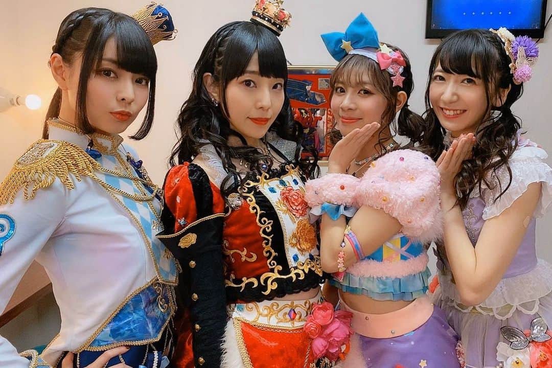 のインスタグラム：「ヴィーナスアーク🚢✨✨ . 大好きなみんなとのステージ。それぞれの歌に声援にパワーを貰って、自分もステージに立つ瞬間。 . あの瞬間、無敵な気がする。油断はしないけど、手を伸ばして飛び立つ様な気持ち。 . みんながいるから、私も輝きたいと思える。ありがとう〜✨✨ . アイカツオンパレード！ユニットライブツアー「ユニパレ！」福岡公演🌈✨✨ . . . #アイカツオンパレード #aikatsuonparade #aikatsu #japan #fukuoka #anime #idol #アイカツ #live #ユニパレ」