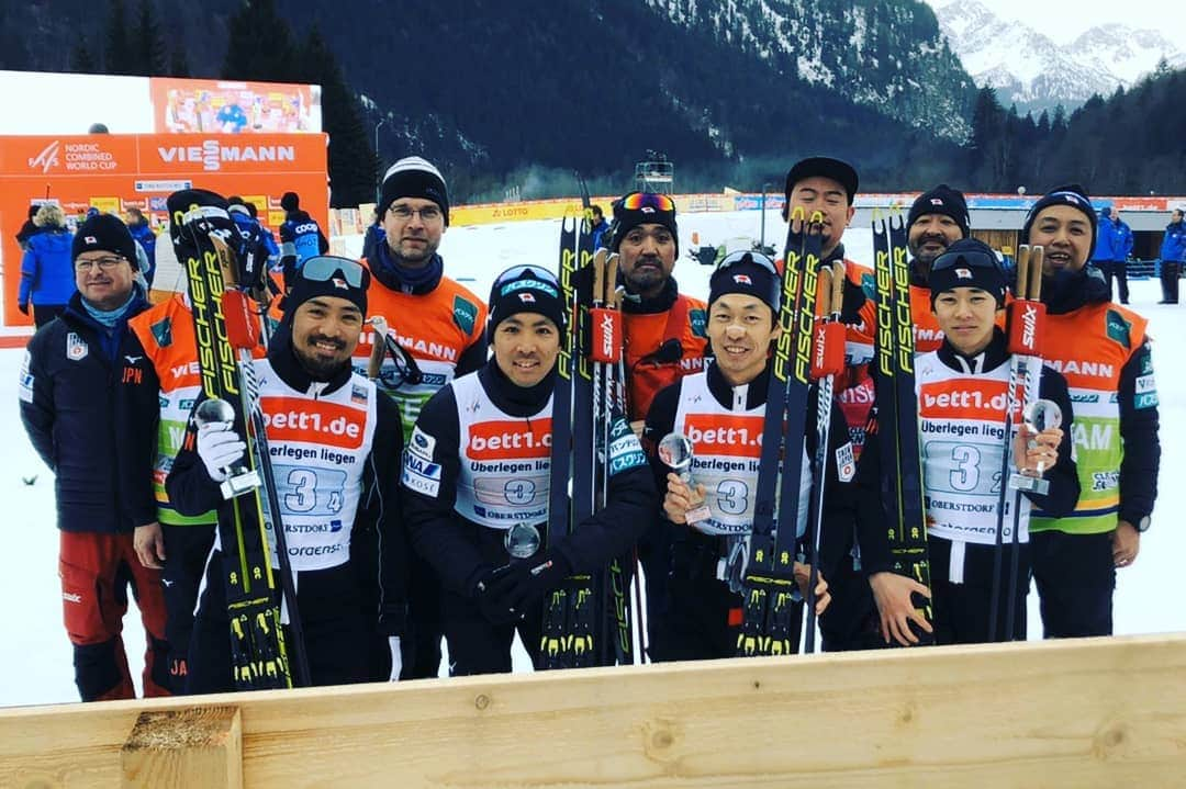 渡部善斗さんのインスタグラム写真 - (渡部善斗Instagram)「Danke schön @oberstdorf2021 . See you next year🙌 #snowjapan #fisnoco #fischerski #swix #swanssnowgoggles #mizuno #bmz #zerofit #kinetiXx #hakubavalley 📸@sandravolk256」1月27日 18時19分 - wtbyst