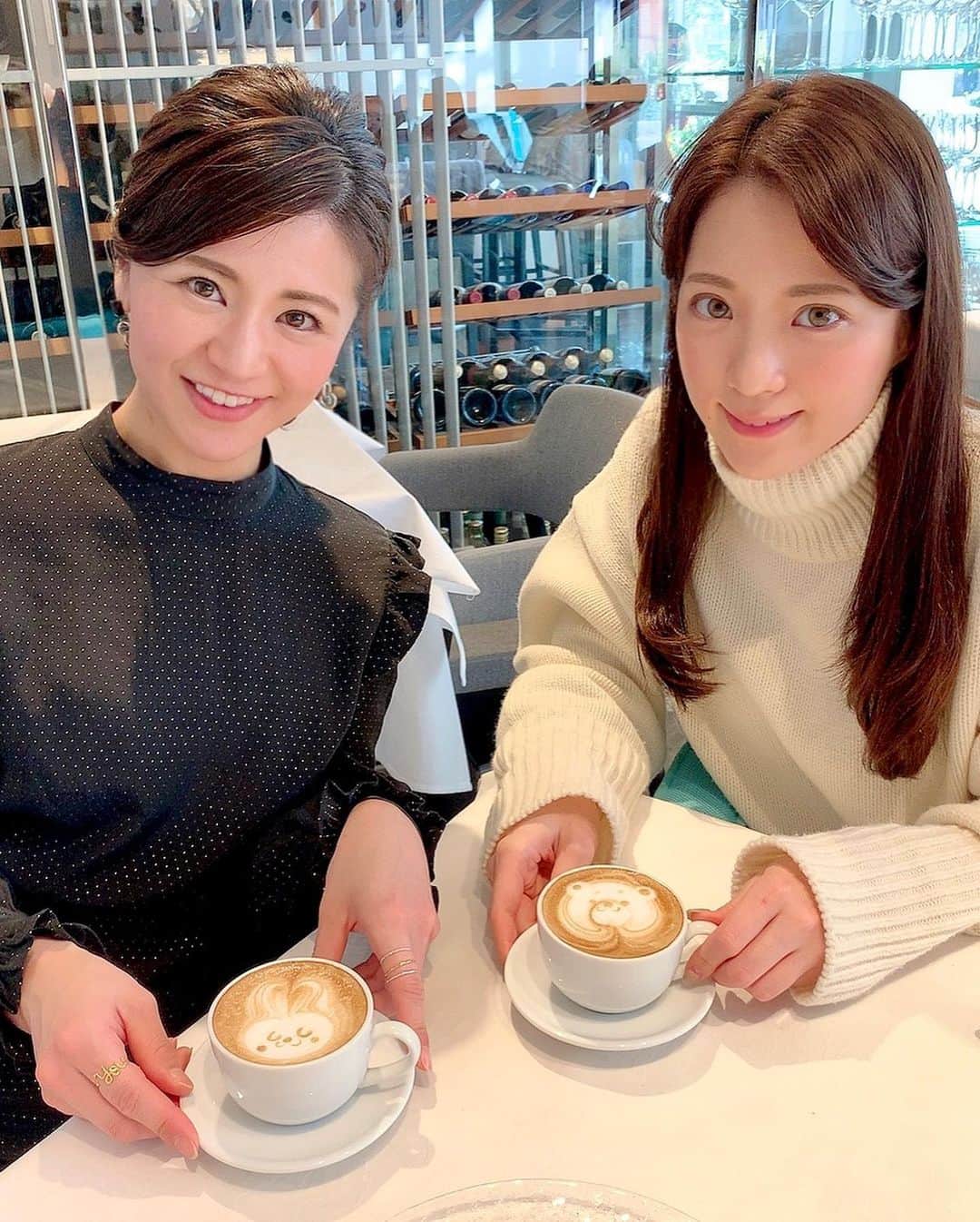 吉村優さんのインスタグラム写真 - (吉村優Instagram)「新年ランチ会初回 * AbemaNewsキャスターの #色紙千尋 ちゃんと #柴田紗帆 ちゃんと 2020ランチ１回目😉 * キャスター同士 なかなか会えないから みんなで話せる とっても貴重な時間😘 * 美味しいItalianと 楽しいひと時に癒されました♡ * 明日朝にかけてのお天気が 心配ですね、、☃️ 明日は火曜日ですが AbemaNews担当です🙋‍♀️ * #abematv #abema #abemanews #news #announcer  #italian #lunch #アナウンサー #キャスター」1月28日 0時27分 - yuyoshimura87