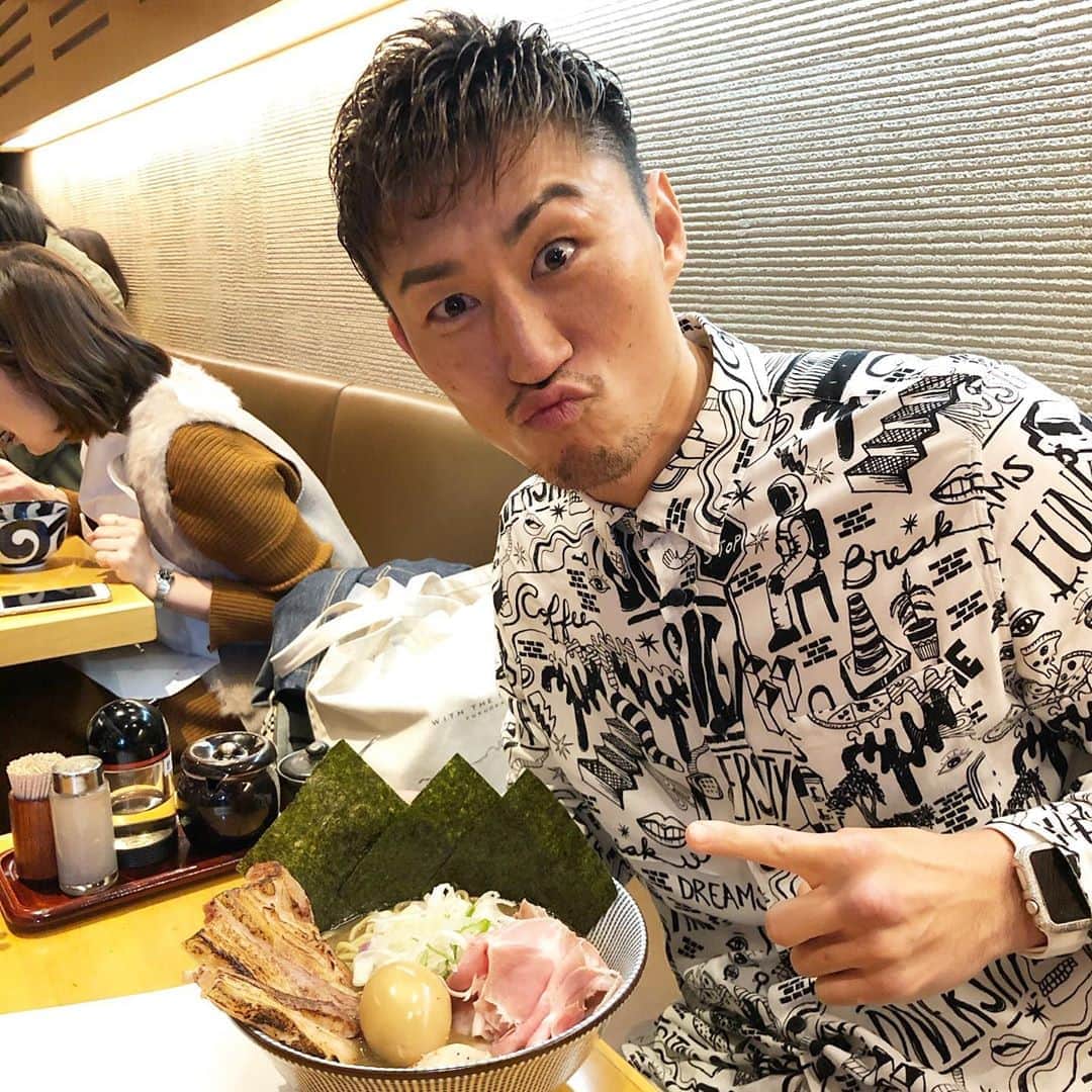 山崎秀晃のグルメインスタ