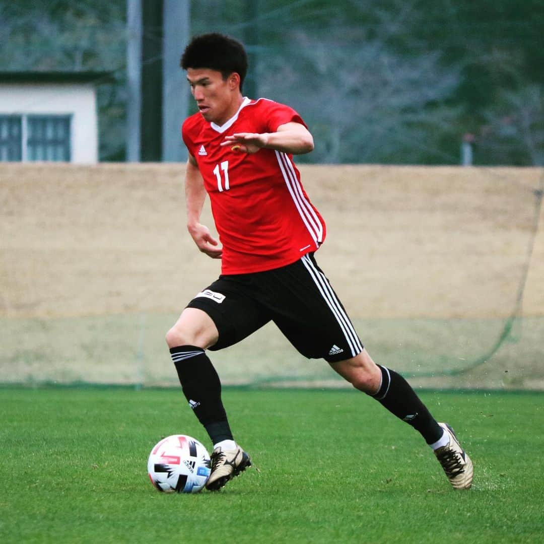 ツエーゲン金沢さんのインスタグラム写真 - (ツエーゲン金沢Instagram)「. . camp training⚽️ photo gallery . トレーニングマッチ vs.宮崎産業経営大学 新加入選手たちにとって初めてツエーゲン金沢の戦術での試合でした。 . キャンプレポート毎日更新💡 http://www.zweigen-kanazawa.jp/news/p3787.html . . #zweigen#ツエーゲン#ツエーゲン金沢#ZWEIGEN#KANAZAWA#Kanazawa#石川#金沢#挑戦をこの街の伝統に#ISHIKAWA#Ishikawa#NEXTSTORY#サッカー#soccer#Jリーグ#J2#観戦#スポーツ#sports#ツエジェニック#j撮り#WeareZweigen#japan#football」1月27日 20時18分 - zweigen_official