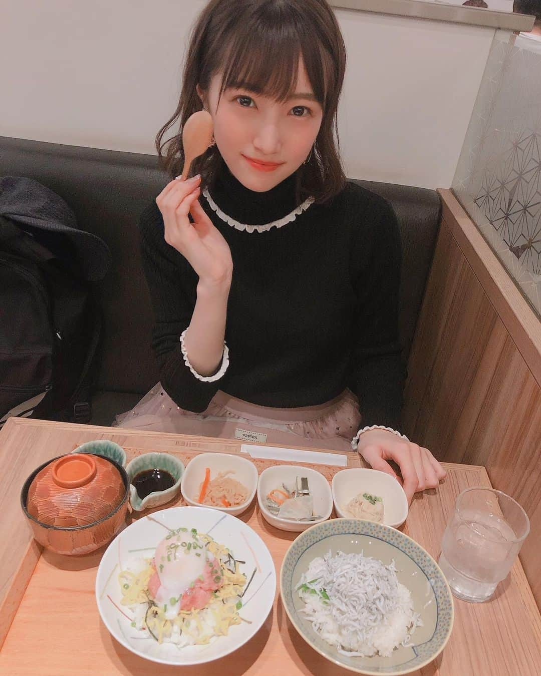 坂本 愛玲菜さんのインスタグラム写真 - (坂本 愛玲菜Instagram)「おいしいごはんを食べてるとき、ほんとに幸せ☺︎」1月27日 21時35分 - erena_hkt48