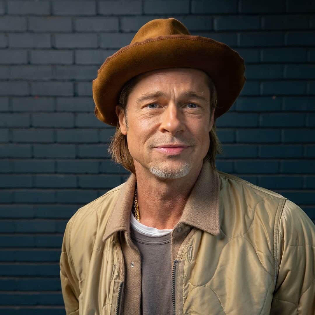 のインスタグラム：「Mühlbauer | #hatpeople with Brad Pitt ▪️ Repost ©️ @latimes - Thanks for this great story. We love Brad Pitts outfit with our Mühlbauer scrunch #hat UDO H for his latest interview with L.A. Times about “Once Upon a Time ... in Hollywood” directed by Quentin Tarantino, now nominated for 10 Oscars.▪️📷©️ @latimes #mustread」
