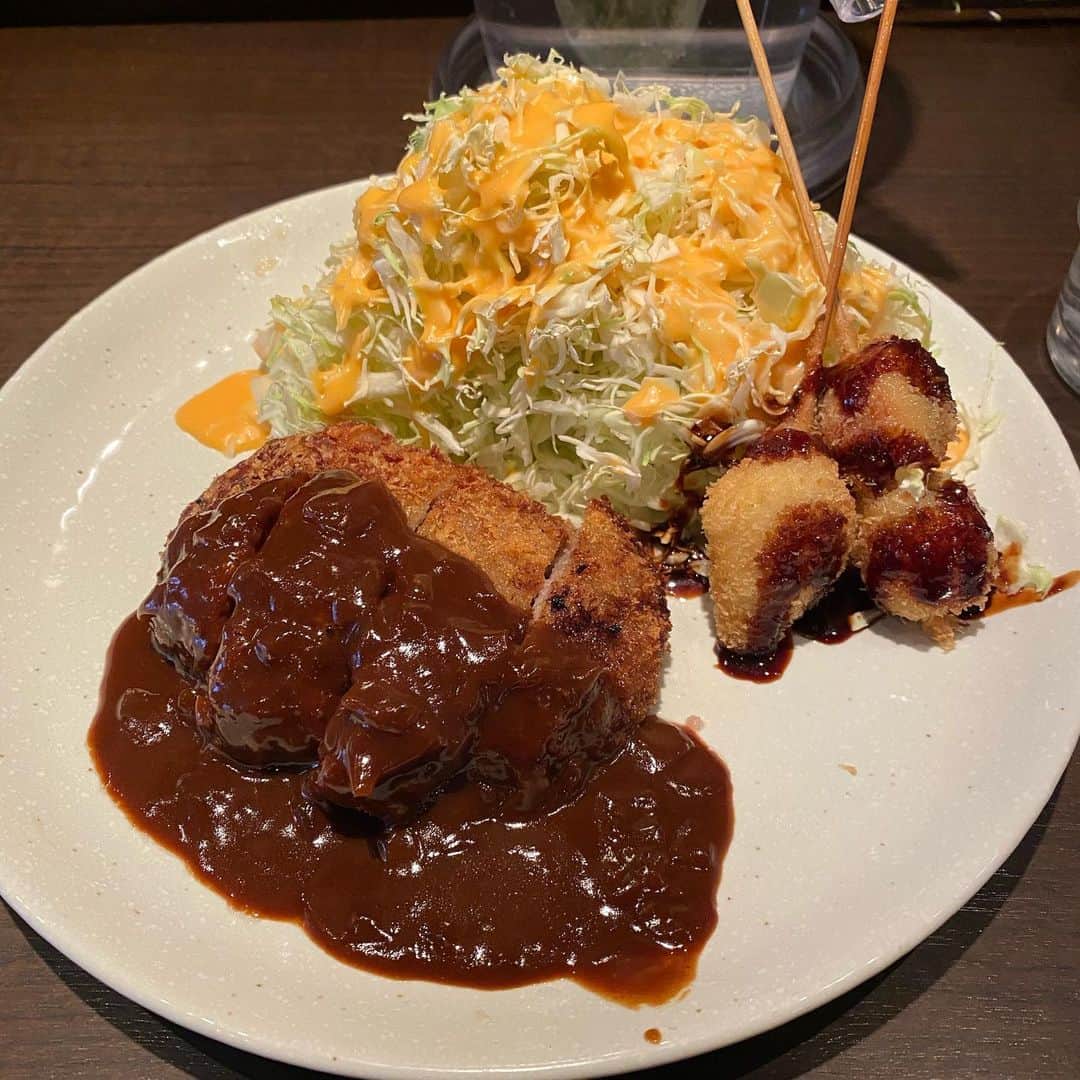 金巻ともこさんのインスタグラム写真 - (金巻ともこInstagram)「がっつりランチ  #おそとごはん金巻」1月27日 21時51分 - tomotomoco