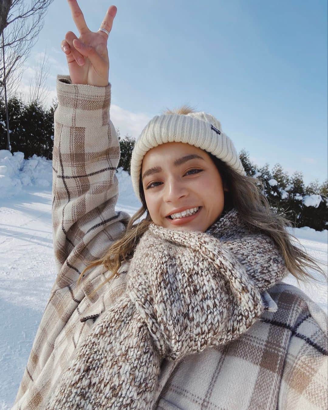 遠山茜子さんのインスタグラム写真 - (遠山茜子Instagram)「雪〜❄️いぇーーい✌︎ ・ ・ #snow#powder#powdersnow#winter#japan#happy#piece#good#instagood#healthy#girl#雪に囲まれてます#あかねこらいふ #笑ってるけどばか寒い」1月27日 21時55分 - akane_016t
