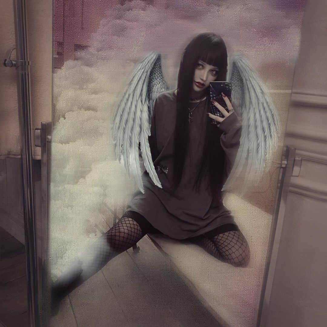 chiiiiiのインスタグラム：「☁️☁️☁️ 👼🏻⛪️🗝」
