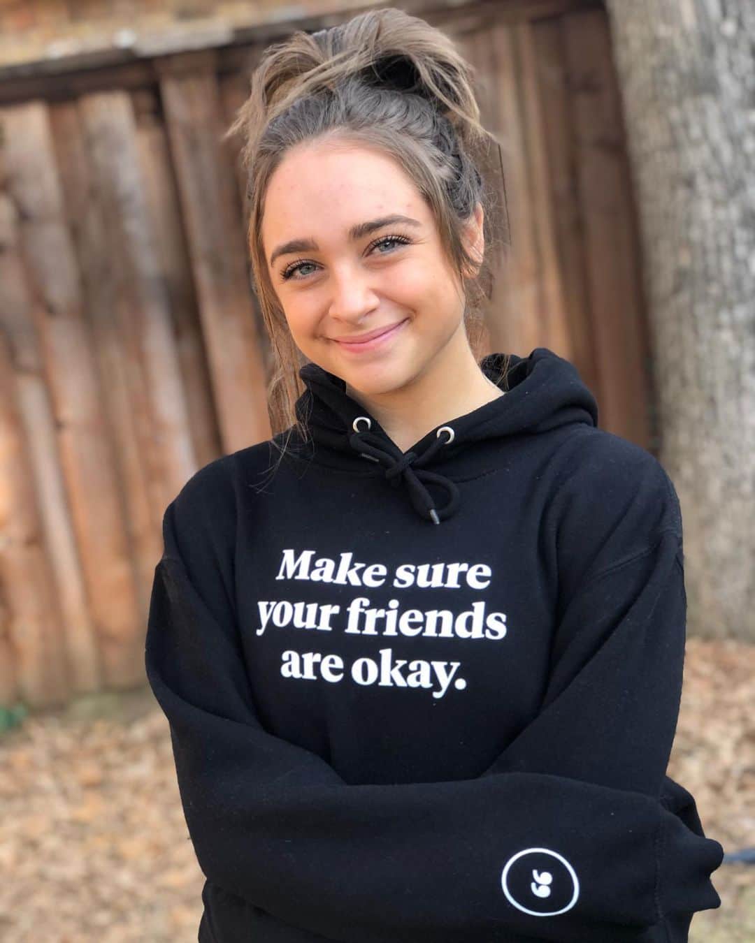 ペイトン・アーンストのインスタグラム：「I have one birthday wish and that is for everyone to make sure your friends are okay. Reach out and let someone know how much they mean to you. Listen to them. Even a simple text can make such a difference to someone who may be going through something. @makesureyourfriendsareokay」