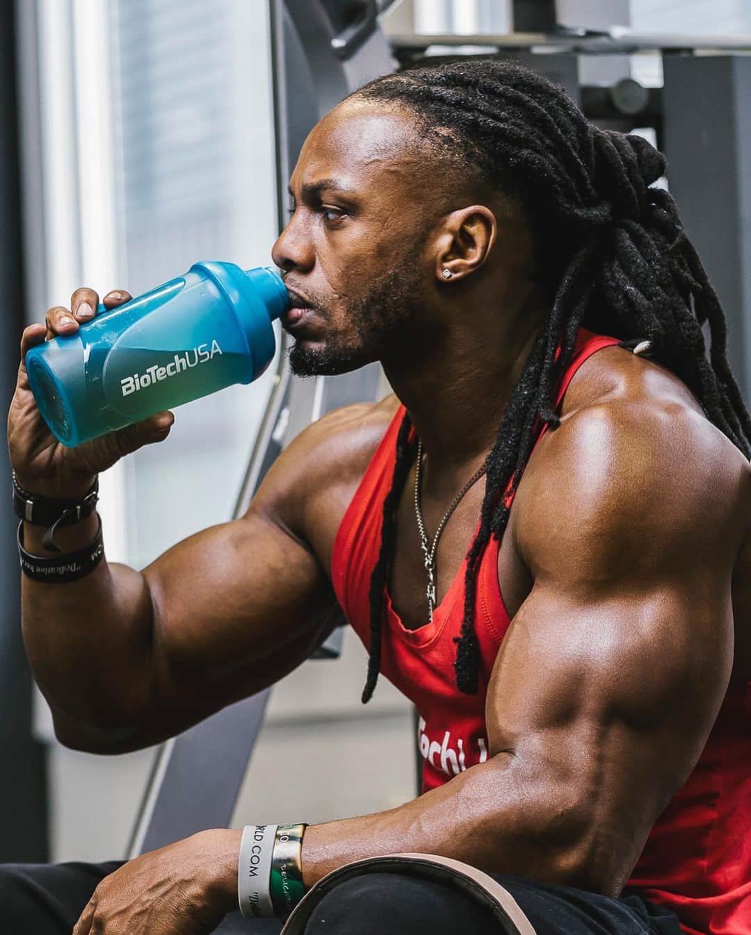 Ulissesworldさんのインスタグラム写真 - (UlissesworldInstagram)「The Grind Never Stops! Good Session today powered by @biotechusa Supplements 💥 💪🏽」1月28日 8時58分 - ulissesworld