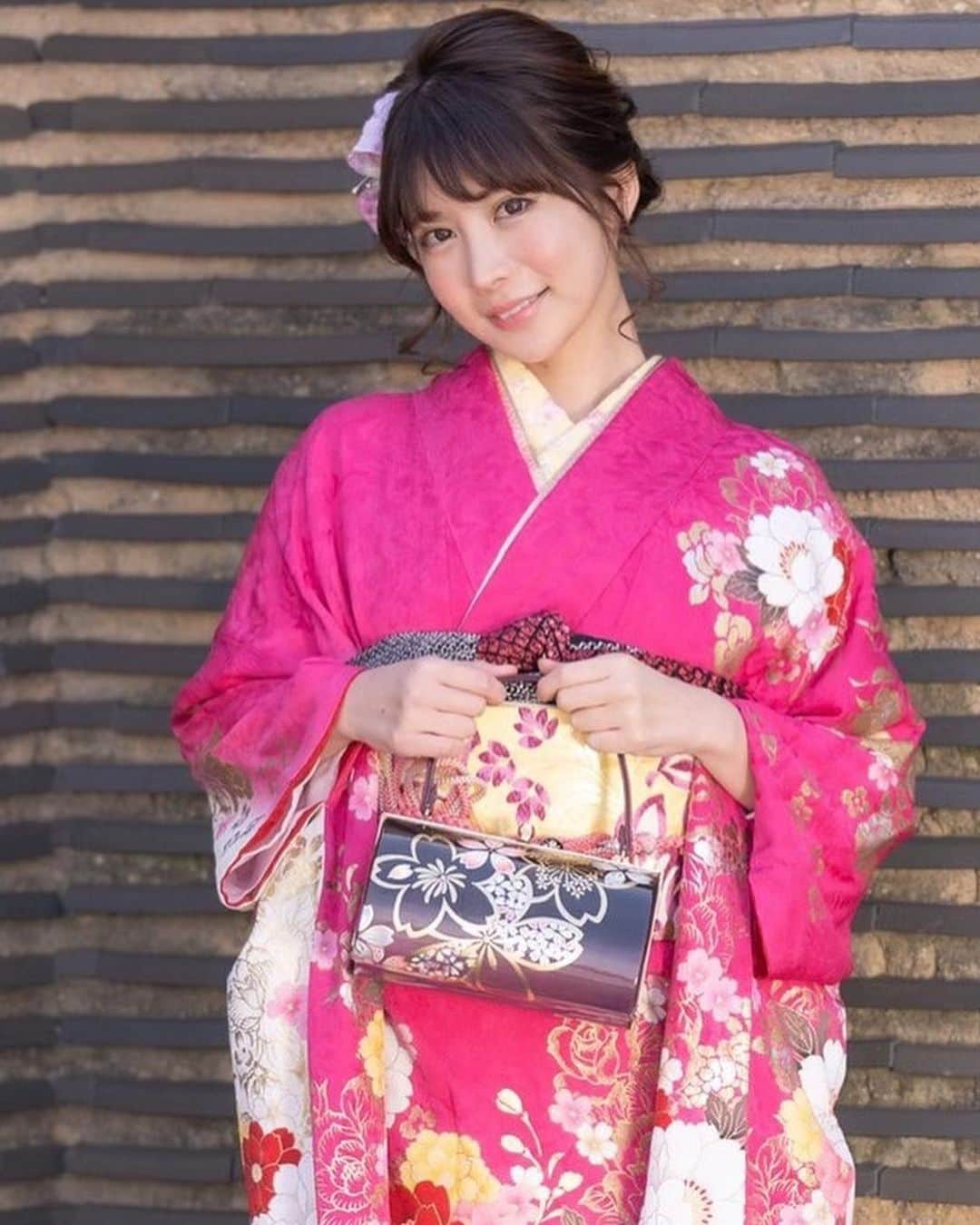 のインスタグラム：「ピンクの振袖👘🏯💗」