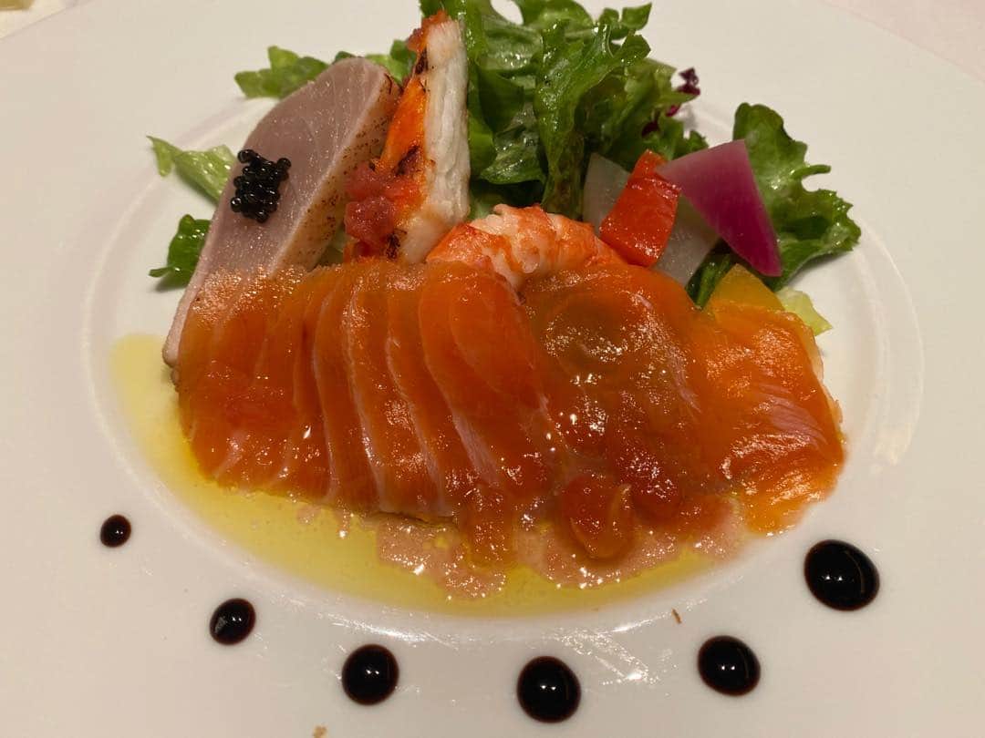 火口秀幸のインスタグラム：「これは、芸術的だったなぁぁぁ #美食　#美味　#食彩美 #美味しいもの #吉本坂46 #RED #HIDEBOH #不能ではいられない」
