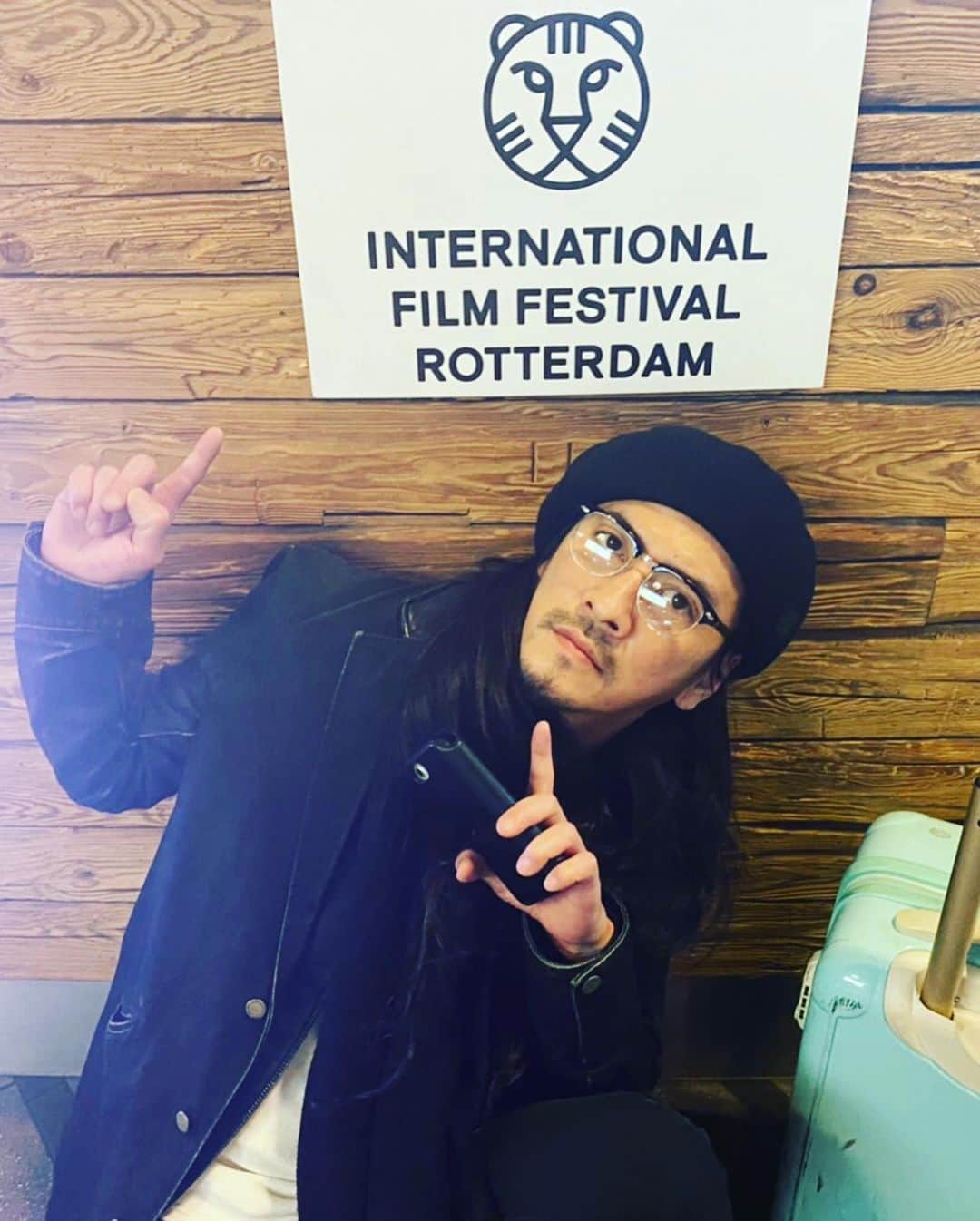 宮島三郎さんのインスタグラム写真 - (宮島三郎Instagram)「ロッテルダム国際映画祭へ特攻してきます。 田舎者はしゃぐでしかし #ロッテルダム国際映画祭 #スペシャルアクターズ #オランダ」1月28日 2時58分 - saburo0804