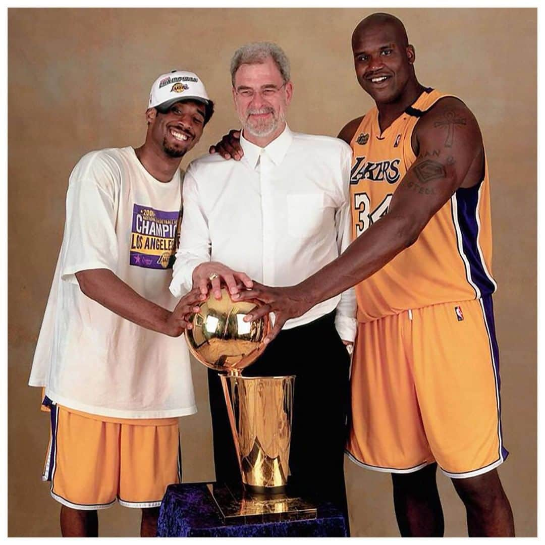 Nice Kicksさんのインスタグラム写真 - (Nice KicksInstagram)「#24for24 - In his first season with Phil Jackson as head coach, Kobe Bryant and the Lakers would win it all when they defeated the Pacers in the NBA Finals. This was the first NBA Championship for Kobe as well as Shaq who would win three together on the Lakers before Shaq moved to Miami.  Kobe Bryant and Phil Jackson would go on to win 5 NBA Championships together in a span of only ten years completely dominating the decade. Following the Feet You Wear equipped KB-8 series for several seasons, Adidas went in a new direction for the signature line Kobe wore during his first NBA Championship - the adidas The Kobe notably inspired by the Audi TT.」1月28日 3時45分 - nicekicks