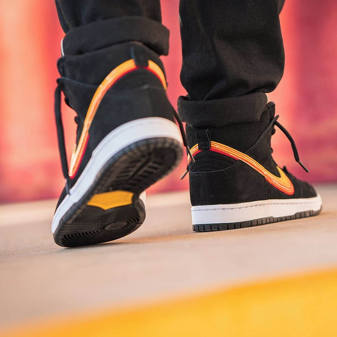 HYPEBEASTさんのインスタグラム写真 - (HYPEBEASTInstagram)「@hypebeastkicks: @nikesb continues its “Truck It” pack with the unveiling and upcoming release of a Dunk High Pro, appearing in “Black/University Gold/Team Orange.” This Nike SB Dunk High draws inspiration from the decals and stripes found on RV’s from the 1970s. Pick up a pair for yourself at retailers such as @43einhalb for $121 USD when they drop on February 1.⁠⠀ Photo: 43einhalb」1月28日 4時17分 - hypebeast