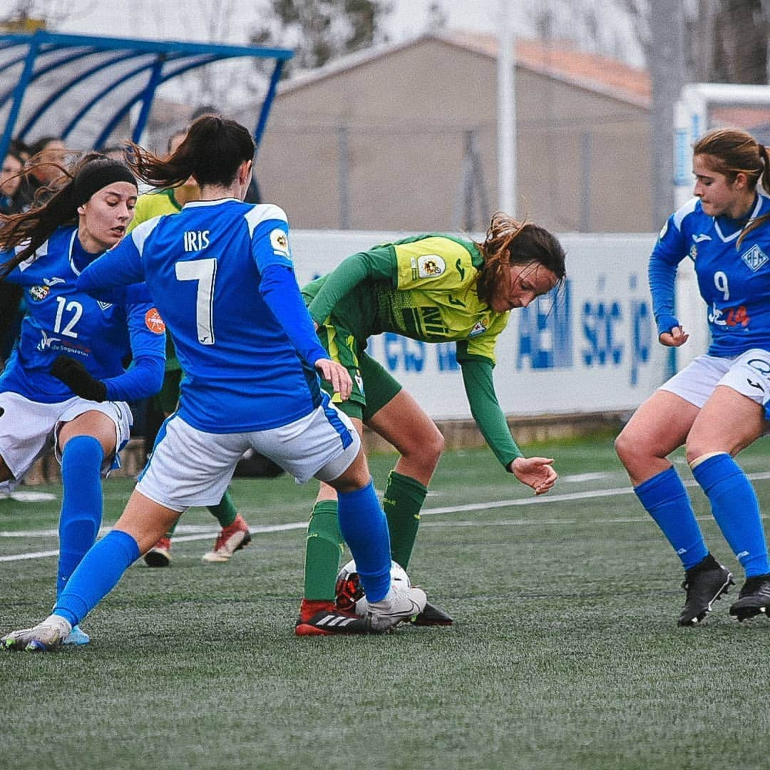 SDエイバルさんのインスタグラム写真 - (SDエイバルInstagram)「#eibarfem | AEM 0 - 0 #Eibar 💪💪 @retoiberdrola_ #futfem」1月28日 4時54分 - sdeibar