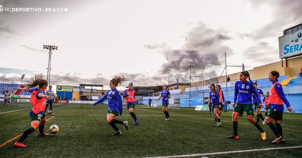 山本摩也のインスタグラム：「.﻿ ﻿ “Everything negative – pressure, challenges – is all an opportunity for me to rise”﻿ (Kobe Bryant)﻿ ﻿ Seguimos trabajando como siempre y mucho más!﻿ ﻿ @rcdeportivo  @rcdfem」