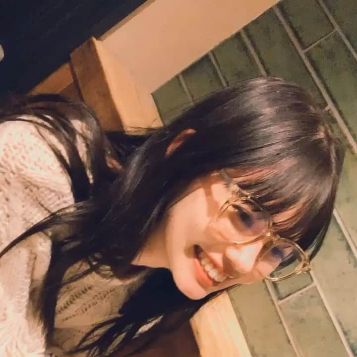 のインスタグラム：「楽しいカフェタイム☕️ ゆっくりする時間だいすき😻」