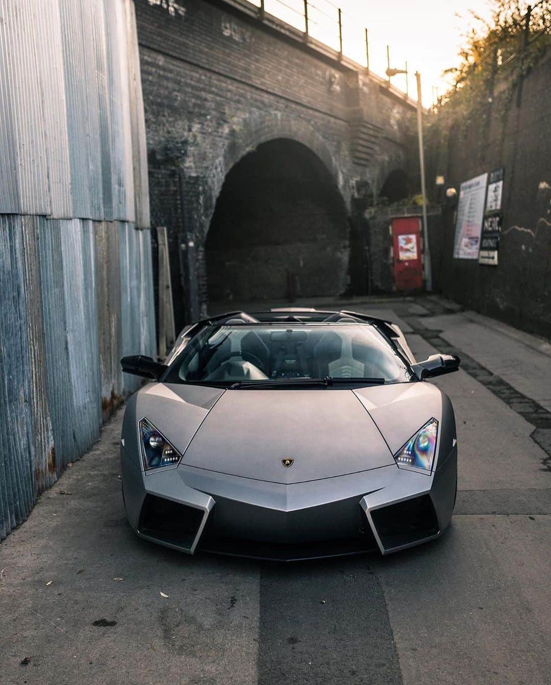 CarsWithoutLimitsさんのインスタグラム写真 - (CarsWithoutLimitsInstagram)「Yesss the Lamborghini Reventon Roadster Photos @zachbrehl  #carswithoutlimits #reventonroadster」1月28日 10時59分 - carswithoutlimits