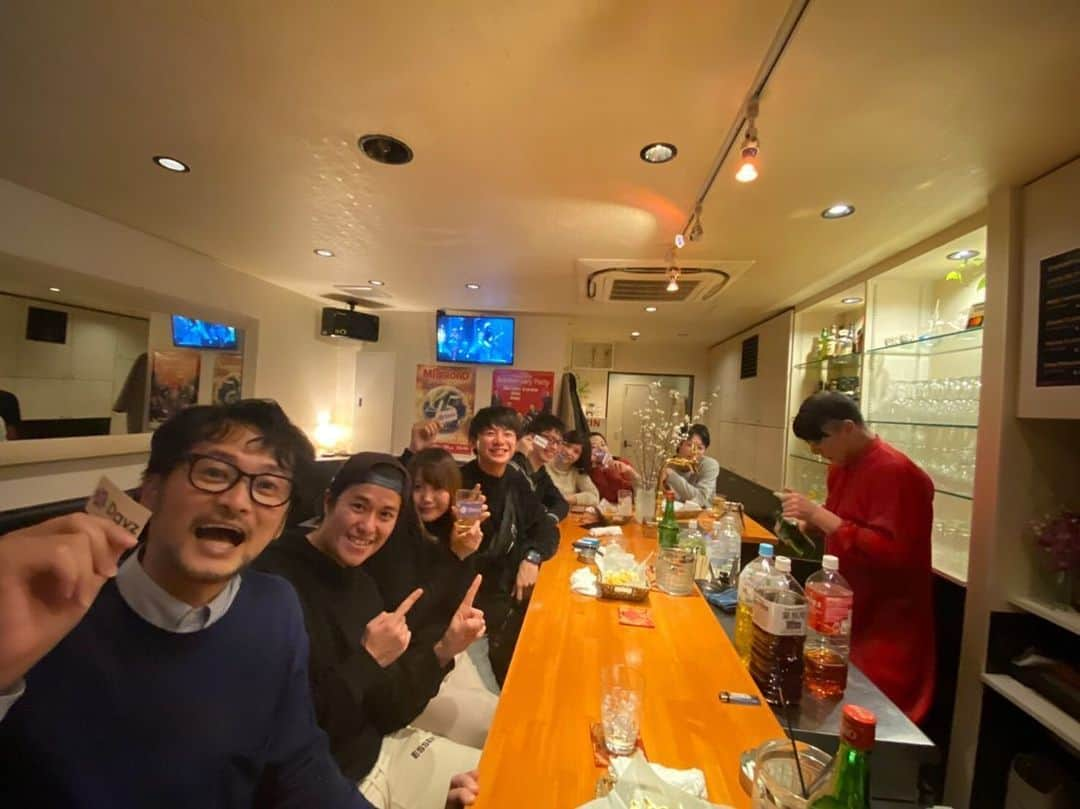 本多洸亮さんのインスタグラム写真 - (本多洸亮Instagram)「鉄平さん行きつけの串屋と2丁目barで飲んでたら、カウンターの若者がみんな、こChannelをチャンネル登録してくれたww 楽しい夜でした！！ 近々こChannelで流します😹  #あいのり #2丁目 #鉄平さん #ご馳走様でした #2人でボトル1本空ける  #若者よありがとう」1月28日 11時07分 - kosuke_k42