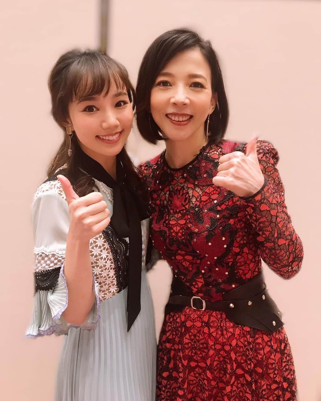 咲妃みゆのインスタグラム：「おはようございます😊﻿ ﻿ 昨日は、日生劇場・梅田芸術劇場メインホールでの上演となる「NEWSIES(ニュージーズ)」の制作発表記者会見でした✨﻿ ﻿ 小池修一郎先生、そしてご一緒させて頂くキャストの方々を前に、いよいよ始動するのだ‼︎と身が引き締まりました。﻿ ﻿ 会見後に、歌劇団を卒業してから初共演となる#霧矢大夢 さんと…💕偉大な先輩とこうして再び同じステージに立たせて頂けるとは…とても光栄に思います😭﻿ ﻿ 皆さま是非、劇場へ足をお運びくださいませ！どうぞ宜しくお願い致します😌﻿ ﻿ #newsies﻿ #ニュージーズ﻿ #日生劇場﻿ #梅田芸術劇場﻿ #小池修一郎 先生﻿ #京本大我 さん﻿ #松平健 さん﻿ #霧矢大夢 さん﻿ #松岡広大 さん﻿ #加藤清史郎 さん﻿ #咲妃みゆ」