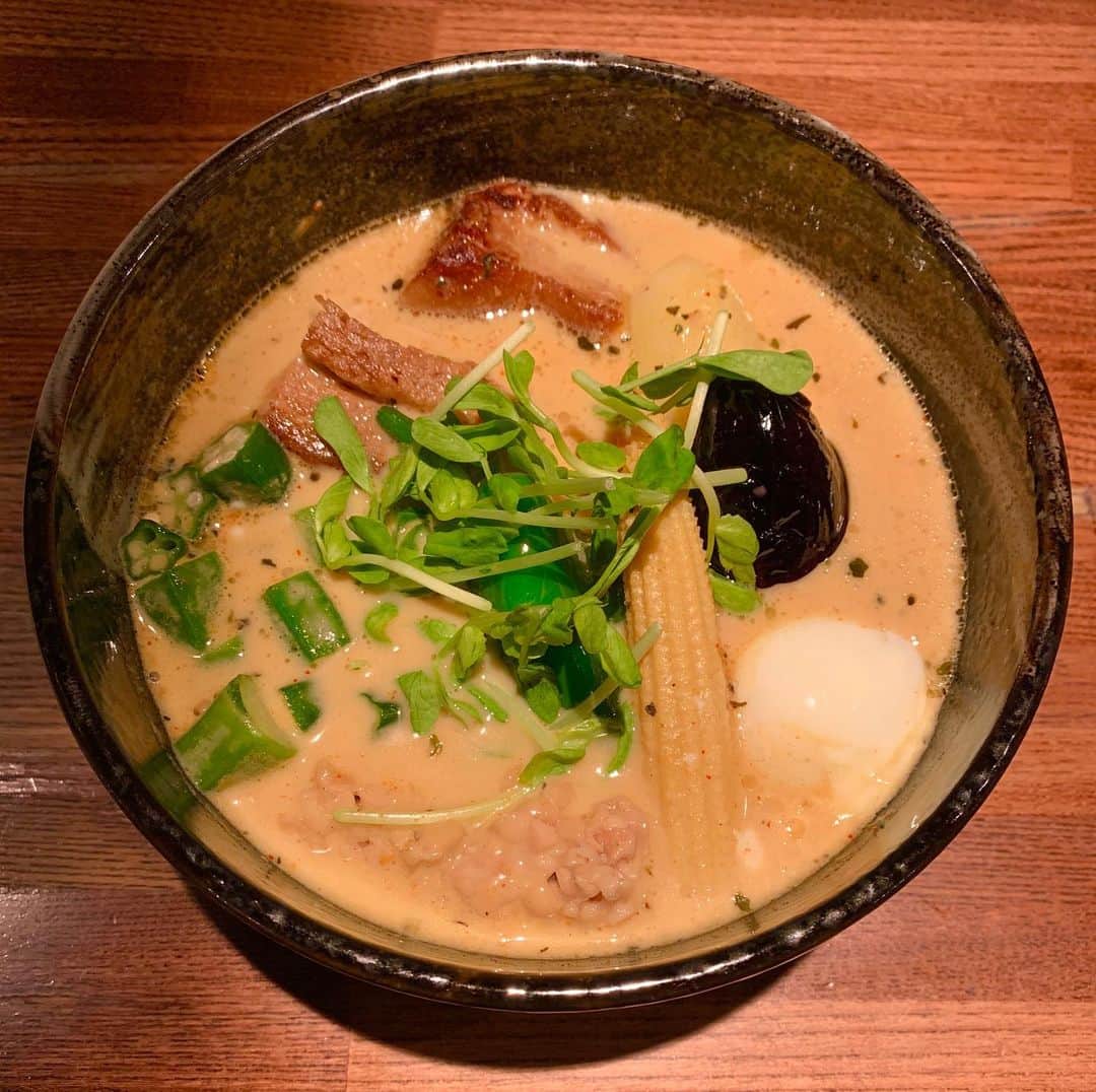 白鳥雪之丞のグルメインスタ