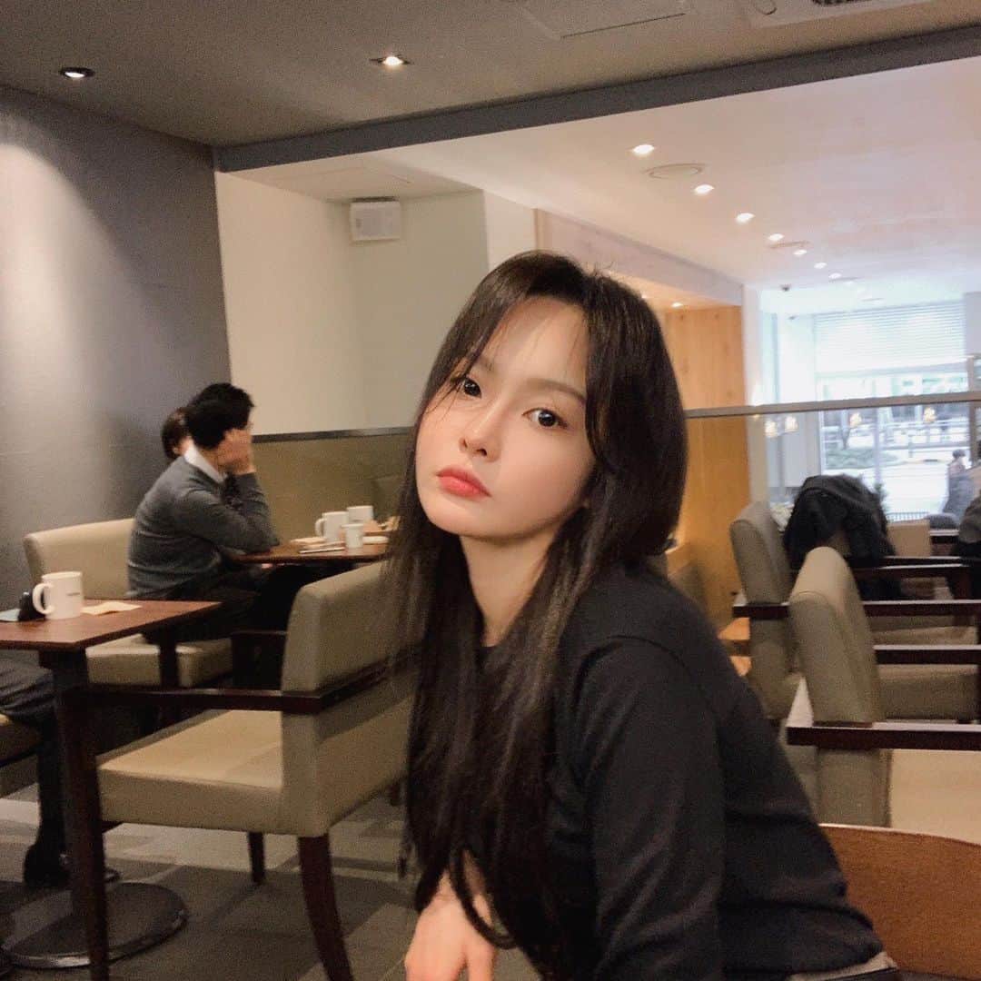 ハ・ウンジンのインスタグラム：「따아가죠아져따아☕️」