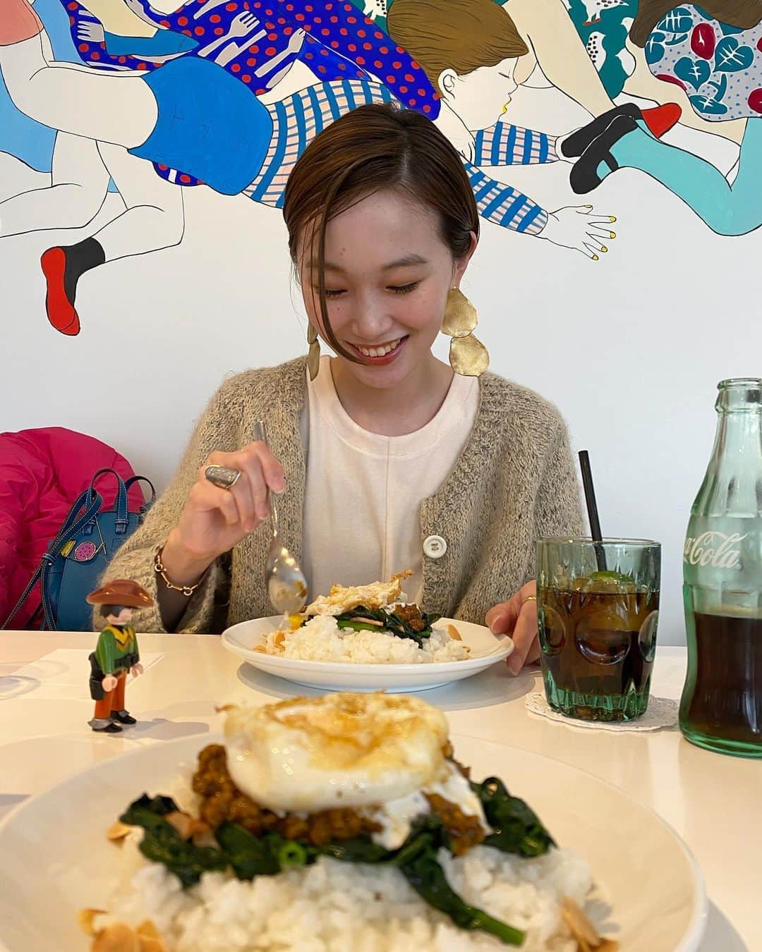 青木美緒のグルメインスタ