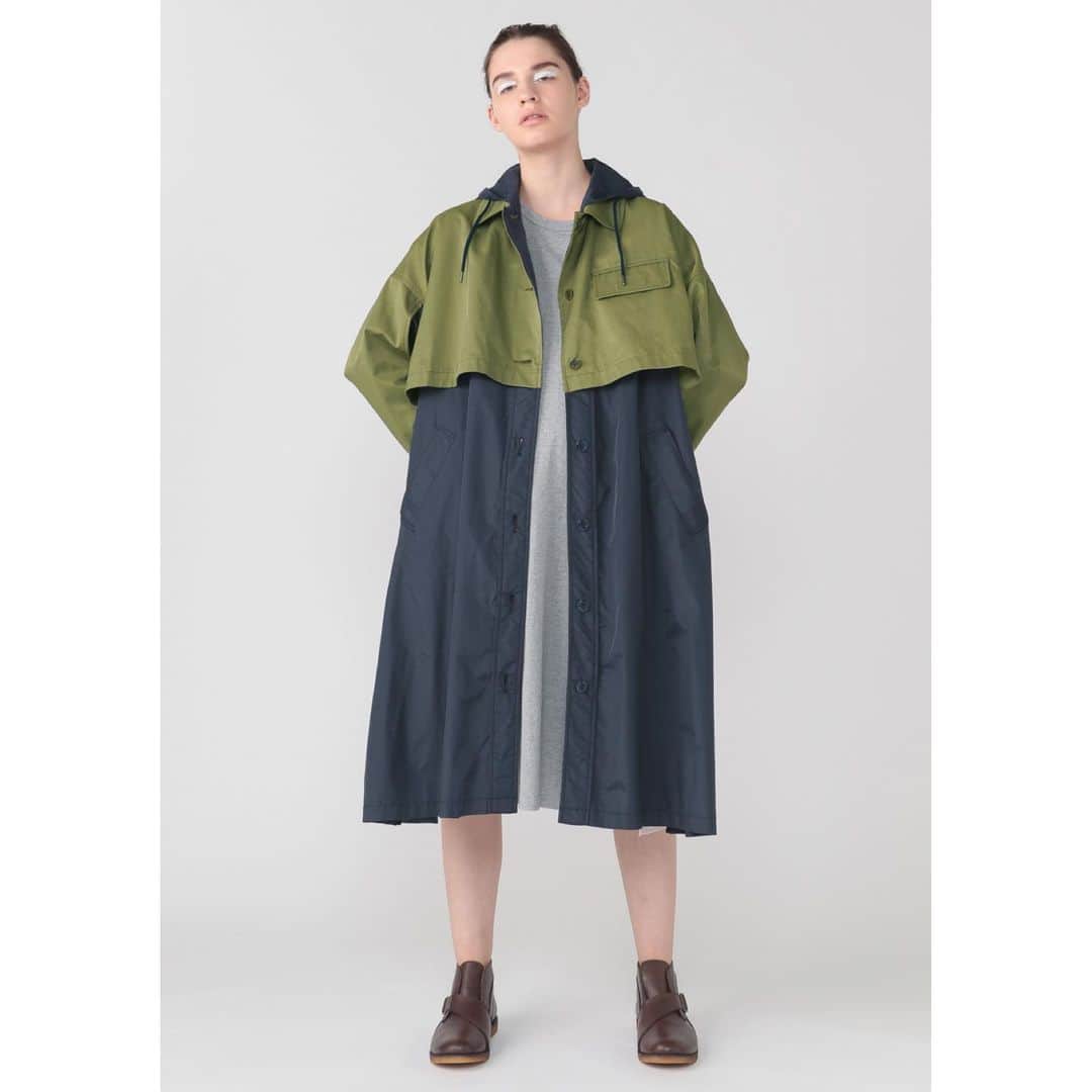 のインスタグラム：「NEW ARRIVAL  トゥーステージコート 1501RFC010 KHAKI 29,000YEN+TAX  ベルトチャック 1501ZES606 BROWN 21,000YEN+TAX  IN STORES NOW  #frapbois #フラボア #2020 #spring #summer #collection #コレクション #fashion #ファッション #coat #コート #springcoat #スプリングコート #layered #レイヤード #sports #スポーツ #sportstaste #スポーツテイスト #tokyo #japan」