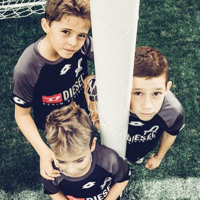 ディーゼルのインスタグラム：「Same team, same goal.  Different field, same soul.  This is @diesel.kid in 3 Sports 1 Field #3S1F」