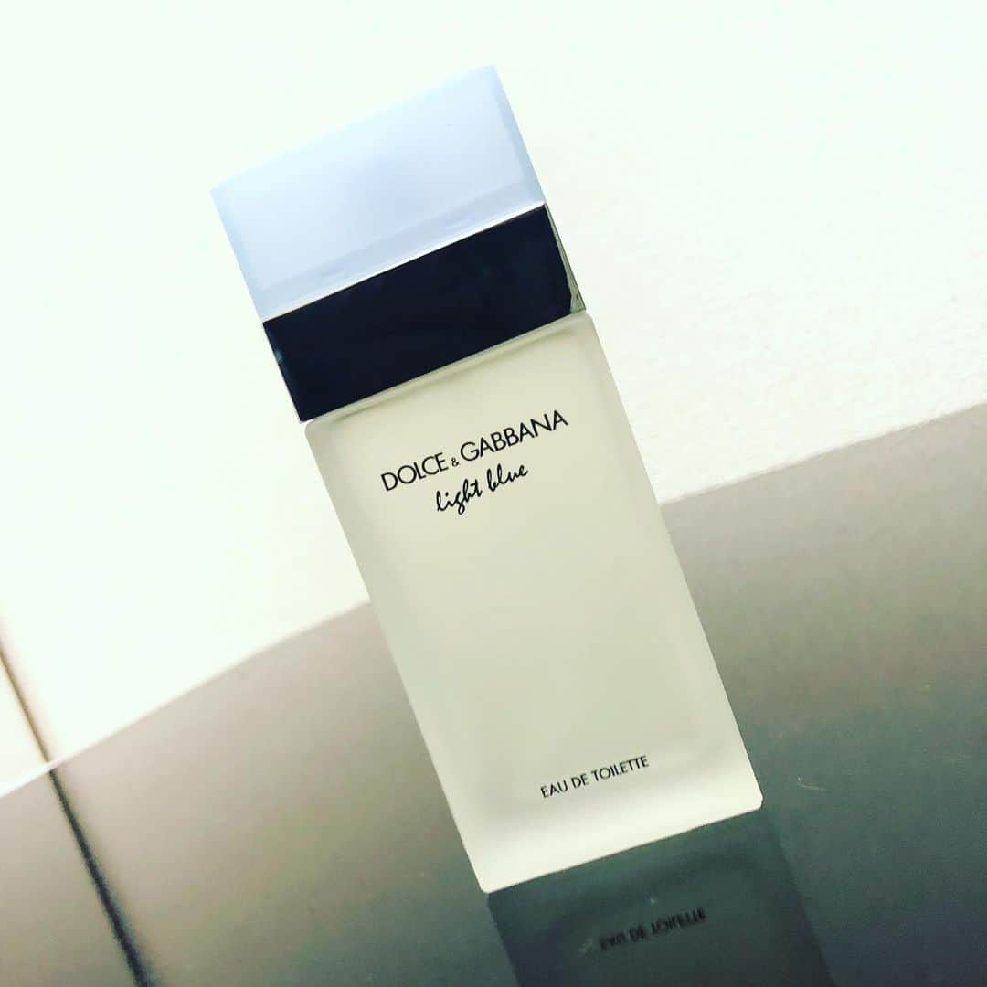 高松卓矢のインスタグラム：「It’s my favorite♫ #DOLCE&GABBANA #lightblue」