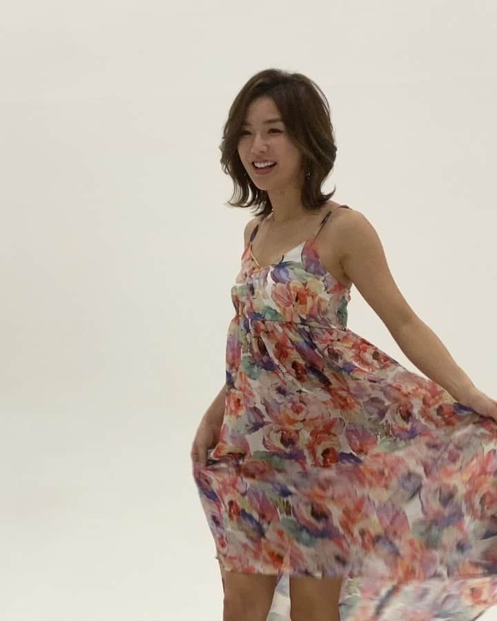 シト山口のインスタグラム：「2/02 シトさんセミナー バレンタイン大作戦❣️ 13分で完売🙏🏻🙇🏻‍♂️💕✨ model 本条舞 @mai_official0602 （ @arisepro ） photo シト山口 @sito_yamaguchi  #model #make #fashion #hairmake #photo #profoto #shoot #instafollow #フォロー  #いいね #モデル #小顔 #スタイル #ヘアメイク #メイク #ポートレート #ファッション #ビューティー #作品撮り #写真好きな人と繋がりたい #撮影 #お尻トレーニング #美尻 #美尻トレーニング  #脚長 #水着 #swimwear CMガール 女優」