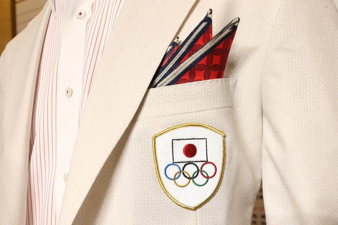 オリンピックチャンネルさんのインスタグラム写真 - (オリンピックチャンネルInstagram)「A closer look at the Tokyo 2020 Olympics and Paralympics uniforms for Team Japan 🔍 🇯🇵⁠⠀ ⁠⠀ Head to the link in bio to find out more!⁠⠀ ⁠⠀ #Tokyo2020Tuesday #Tokyo2020」1月28日 20時22分 - olympicchannel_x