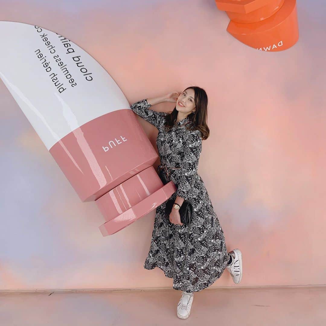 池田ゆりのインスタグラム：「お気に入りのワンピース❤️﻿ ﻿ @pinkoofficial  @glossier ﻿ #pinko #grossier #ootd #onepeace #コーデ #fitness #protein #beauty #bodymake #instagood #todaystraining #gym #style #tokyo #도쿄 #피트니스 #이케다유리」