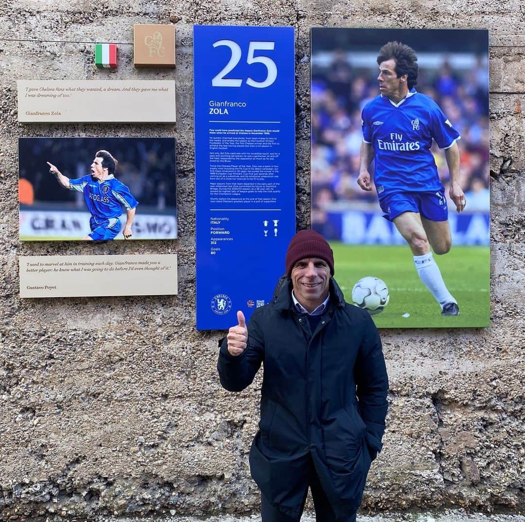 チェルシーFCさんのインスタグラム写真 - (チェルシーFCInstagram)「Stopping by at Stamford Bridge today! 💙 #CFC #Chelsea #Zola」1月28日 21時13分 - chelseafc